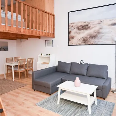 Apartment Downtown Doublet *
